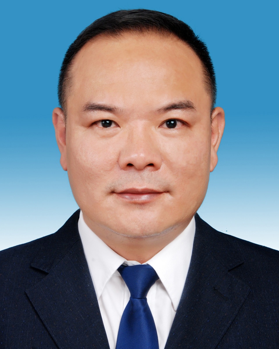 黄永明.jpg