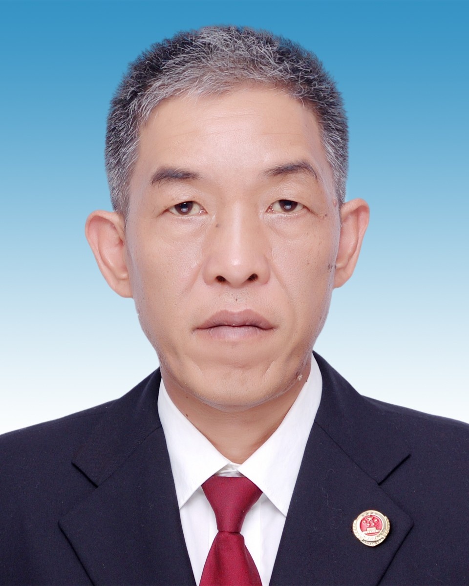 王志龙.jpg