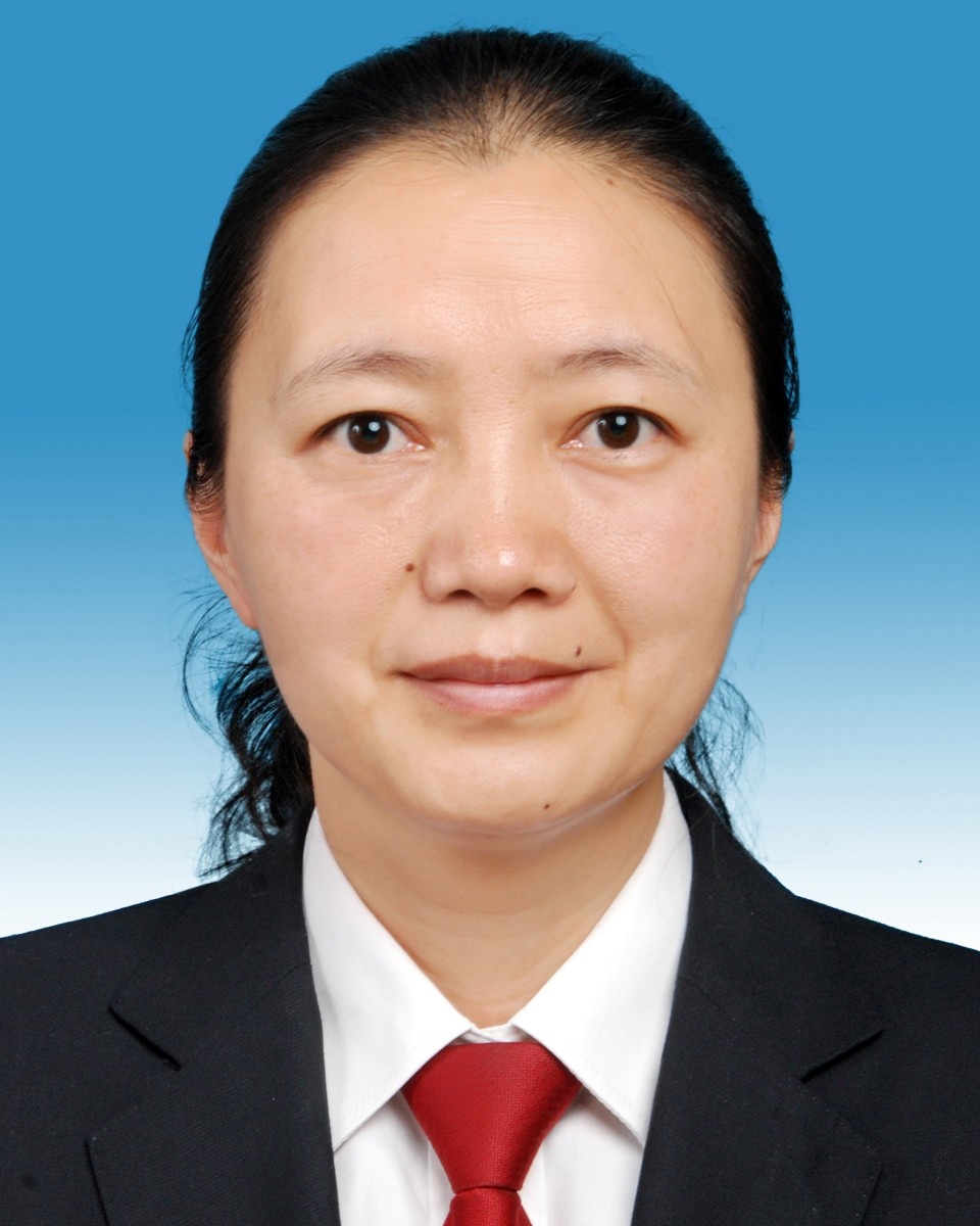 曾志萍.jpg
