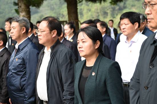 陵园3.JPG 陵园3.JPG
