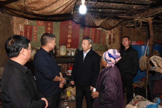 走访王会兰1.jpg 走访王会兰1.jpg