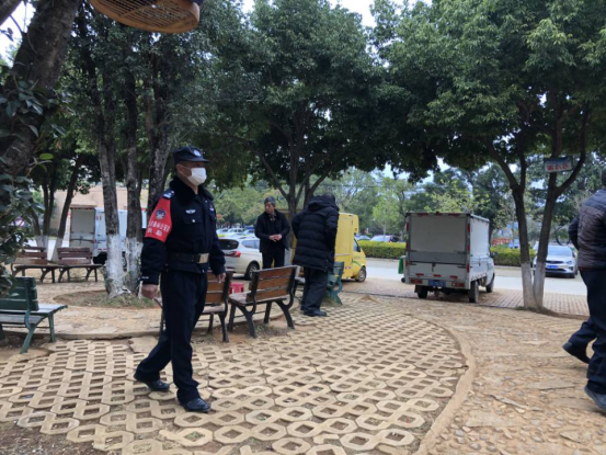 再等等  等疫情结束我就去手术21295.png