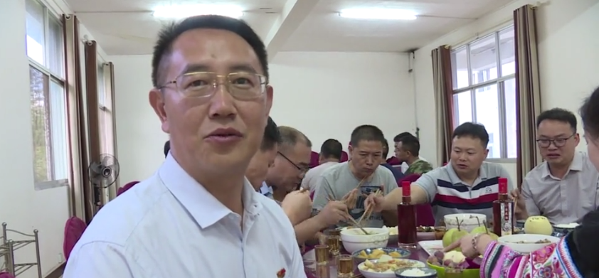 正在上传...
