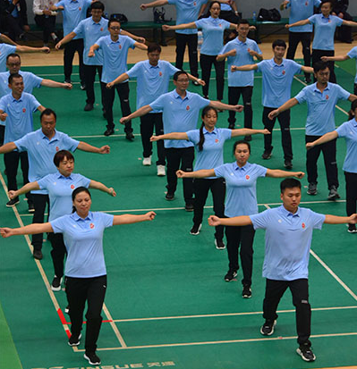 正在上传...