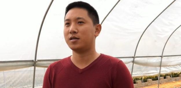 正在上传...