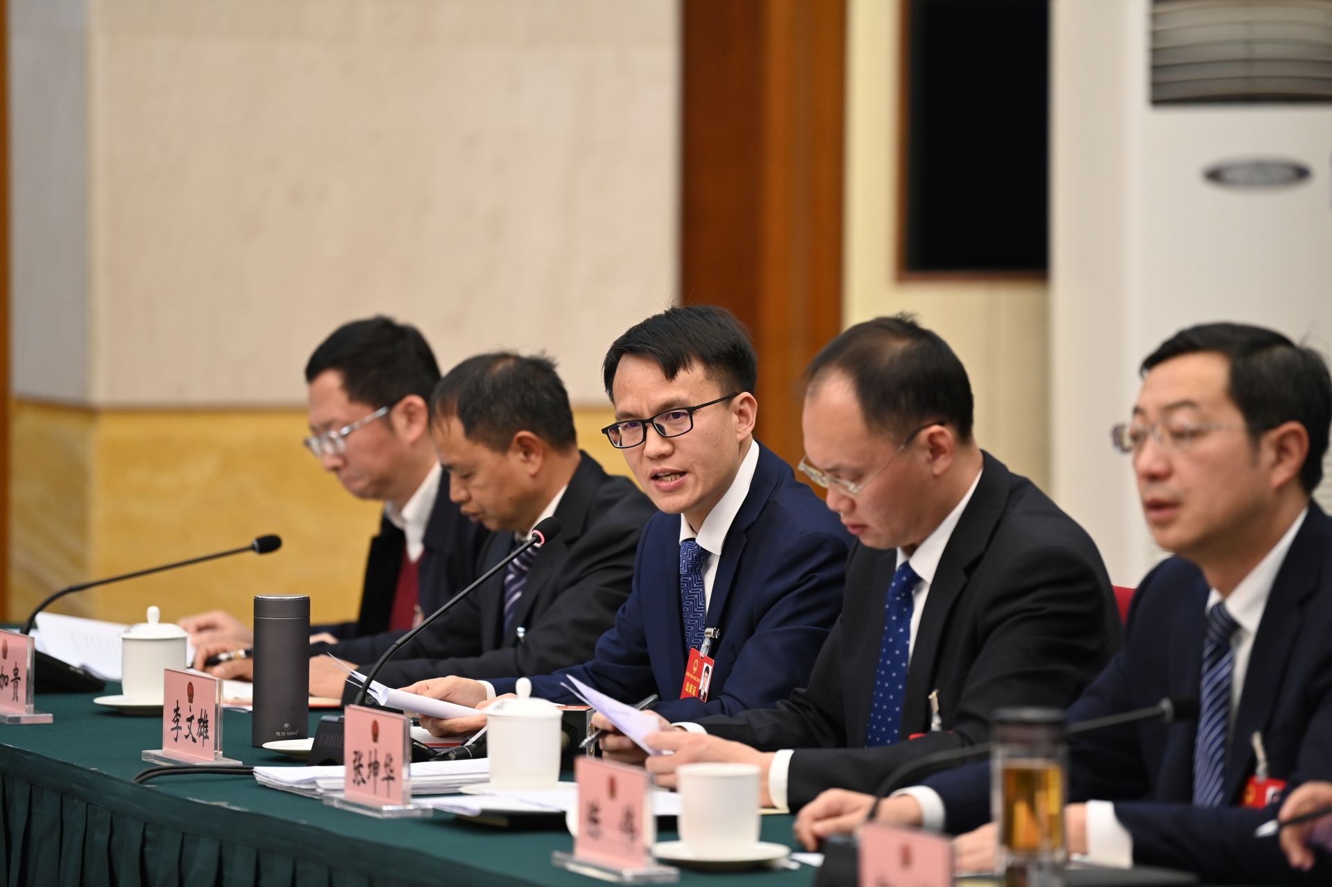 4积极建言.JPG