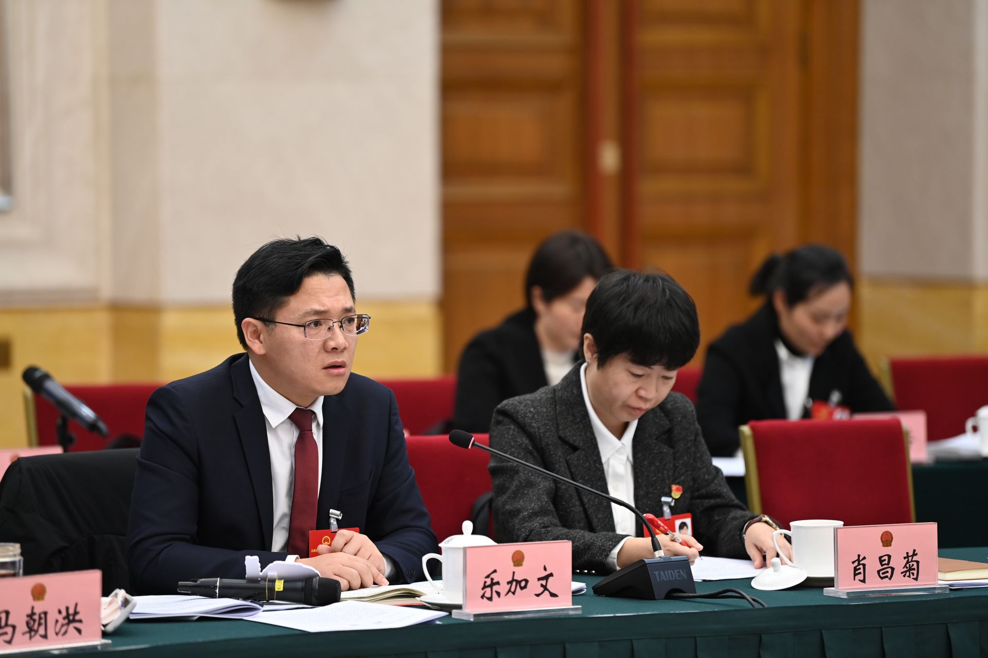 5积极建言.JPG
