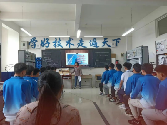 文山州民职校:改革“三计划”实现人才培养“三提升”435.png