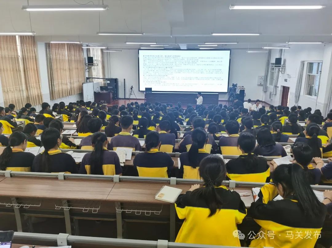 正在上传... eff717c16de078317b0f88710de33446.jpg