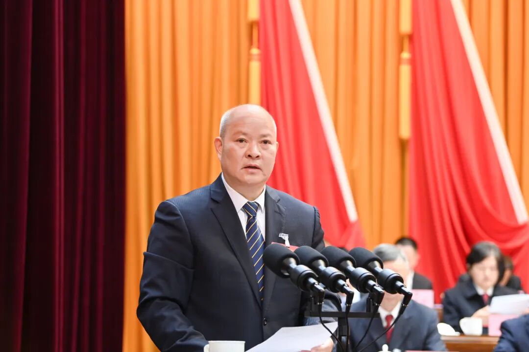 玉荣作报告2（颜宏幸摄）.JPG
