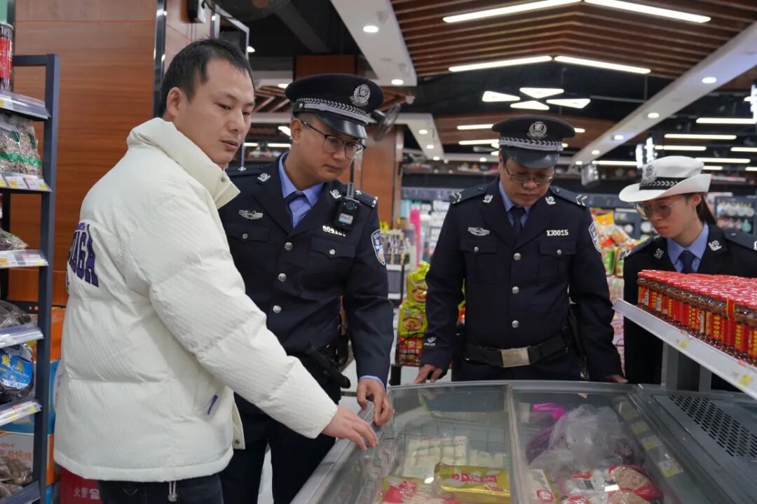 董马3.JPG