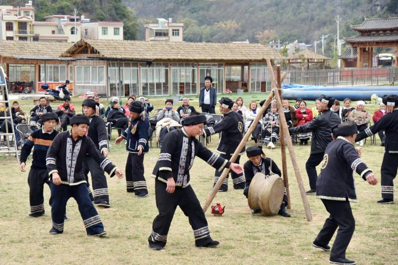 配图13