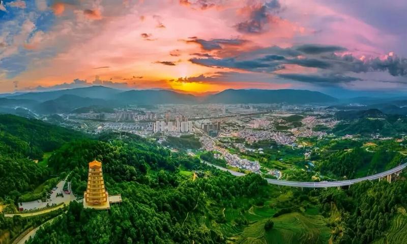 配图4