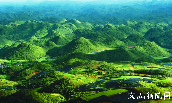 黑巴万峰林