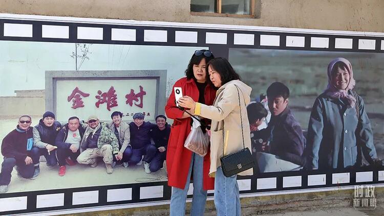 时政新闻眼丨在这场文艺界盛会上，习近平对文艺工作者有哪些深情寄语？