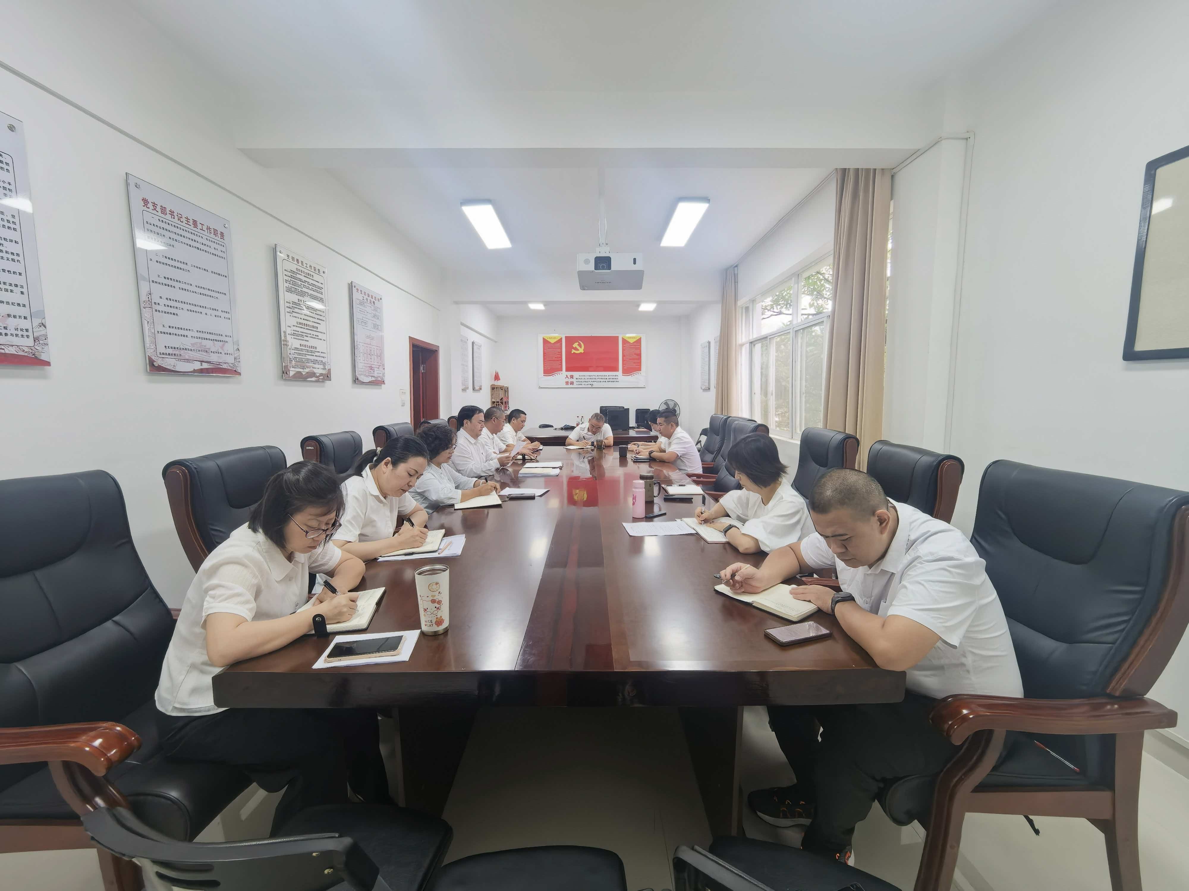 文山州文联“六个一”系列活动庆“七一”