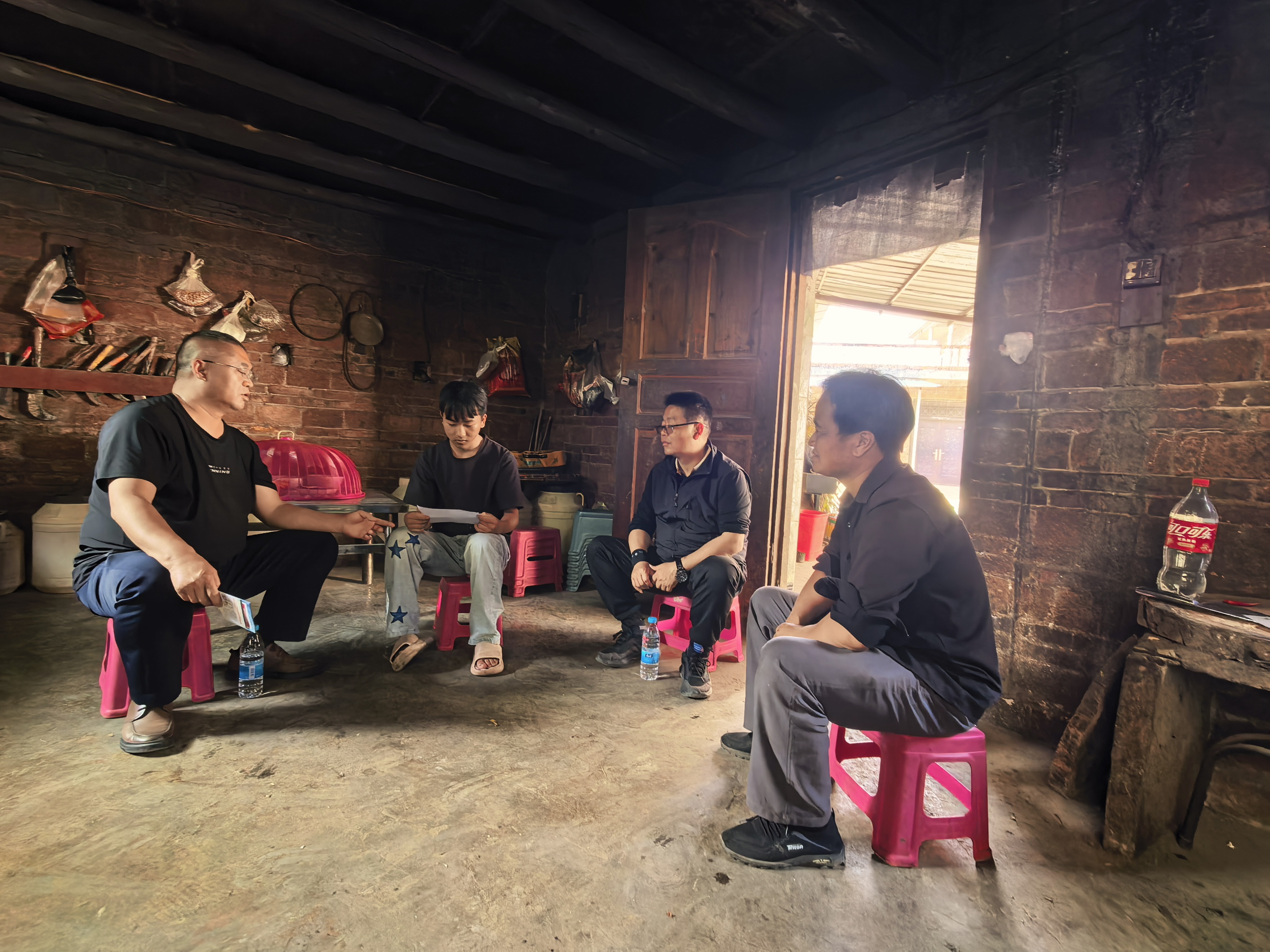 文山州文联精准助力板蚌村基层治理提质增效