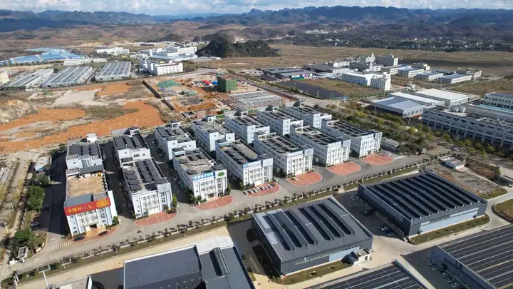 省委全会精神引热议，文山市各部门以实干作答