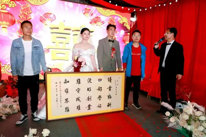 【新婚俗 新风尚】蓝田“新婚礼”：让文明乡风充盈幸福底色