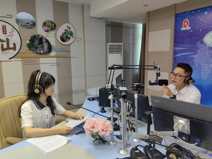 州委党校讲师解读《中华人民共和国民族团结进步促进法》