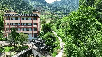 丰收文山 | 广南落松地野生青山楂熟了
