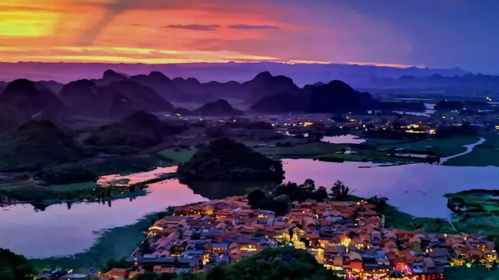 以“夜”为媒,普者黑山水画卷解锁另一种“星河人间”|旅居云南 好在文山