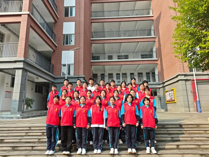  文山这所学校，好人善举常在！